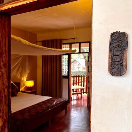 Kilimanjaro Lodge - Mcf Моши Экстерьер фото