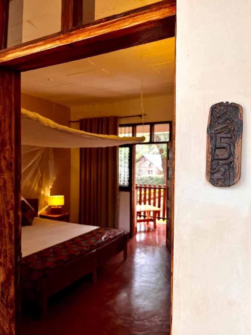 Kilimanjaro Lodge - Mcf Моши Экстерьер фото